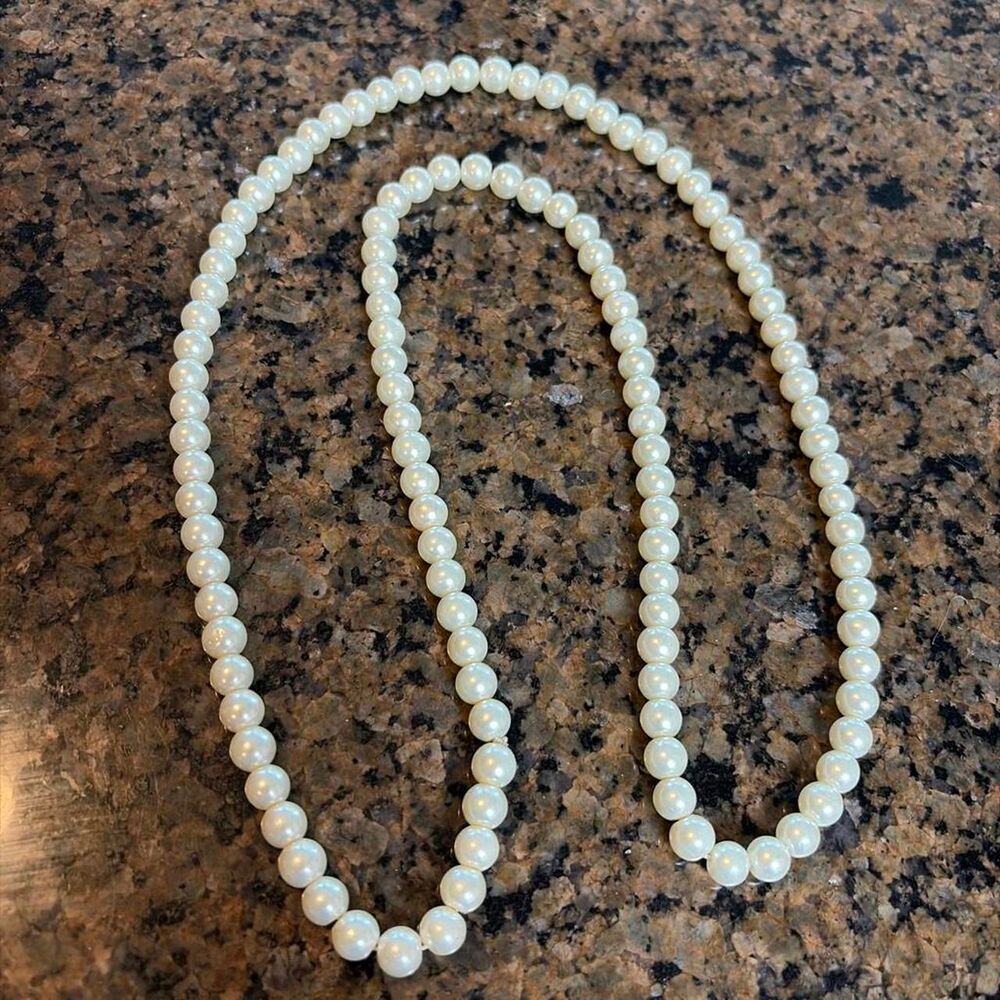 Unbranded Women's White and Cream Jewellery